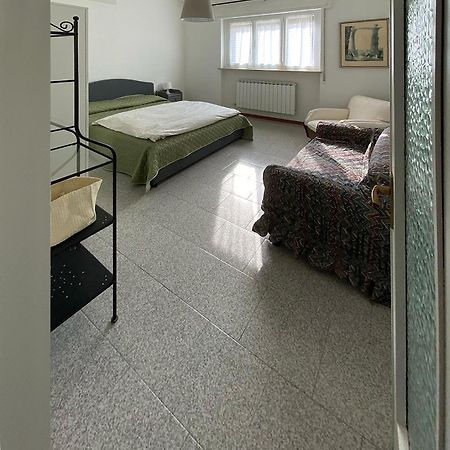 Casa Serena Induno Olona Eksteriør billede